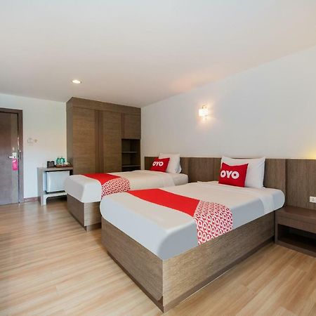 Oyo 257 Sea Paradise Hotel Саттахіп Екстер'єр фото