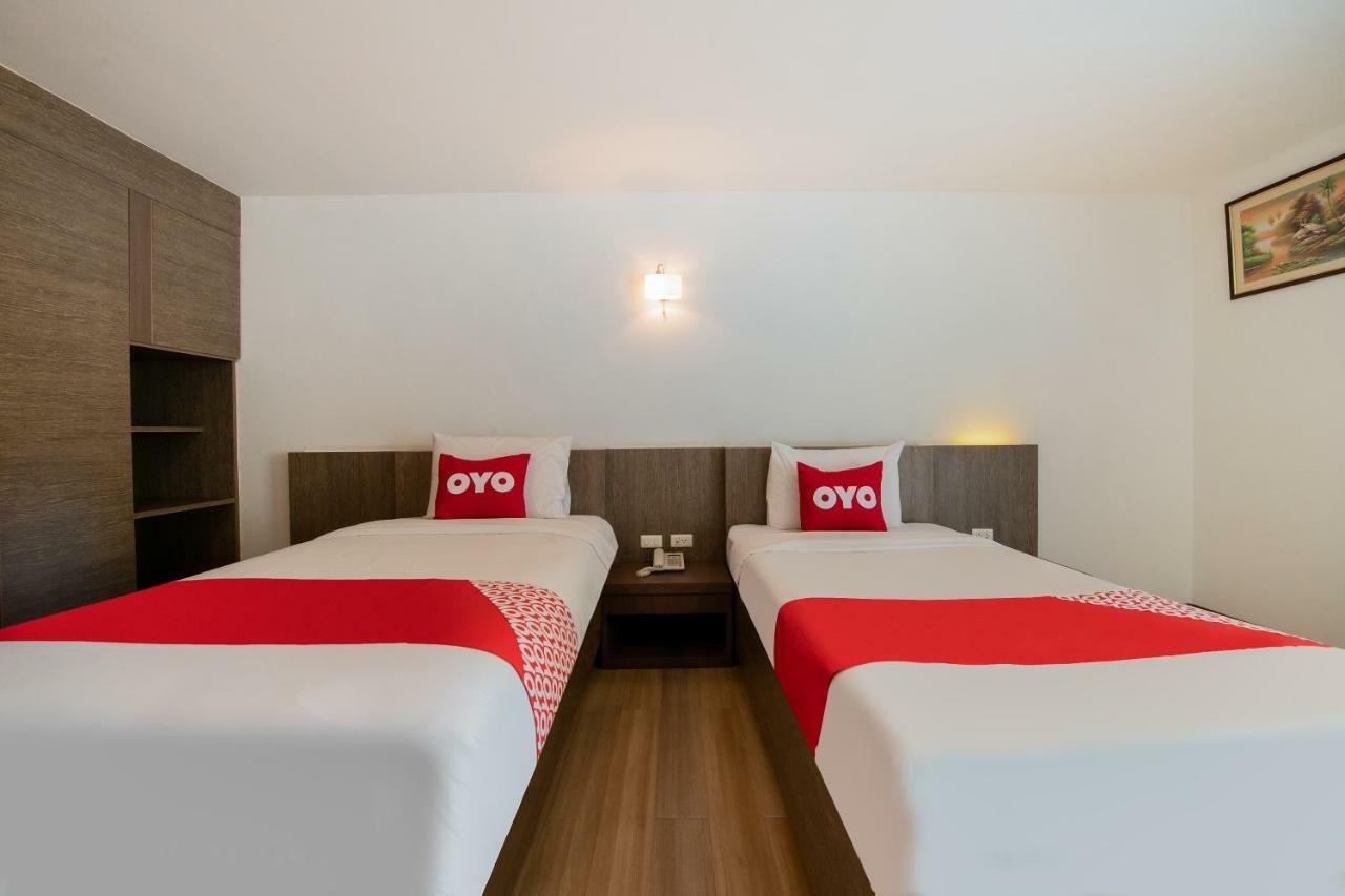 Oyo 257 Sea Paradise Hotel Саттахіп Екстер'єр фото
