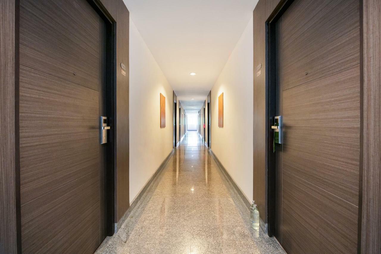Oyo 257 Sea Paradise Hotel Саттахіп Екстер'єр фото