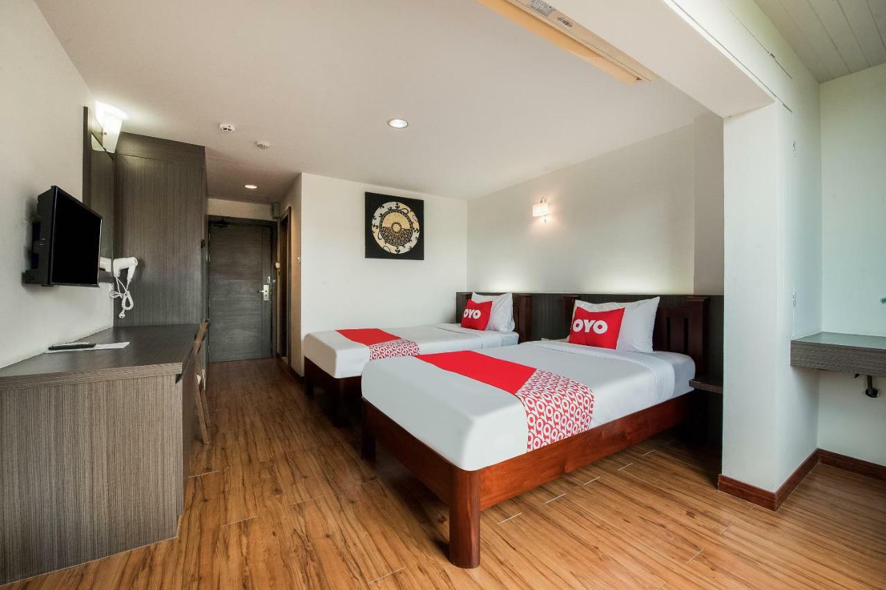 Oyo 257 Sea Paradise Hotel Саттахіп Екстер'єр фото
