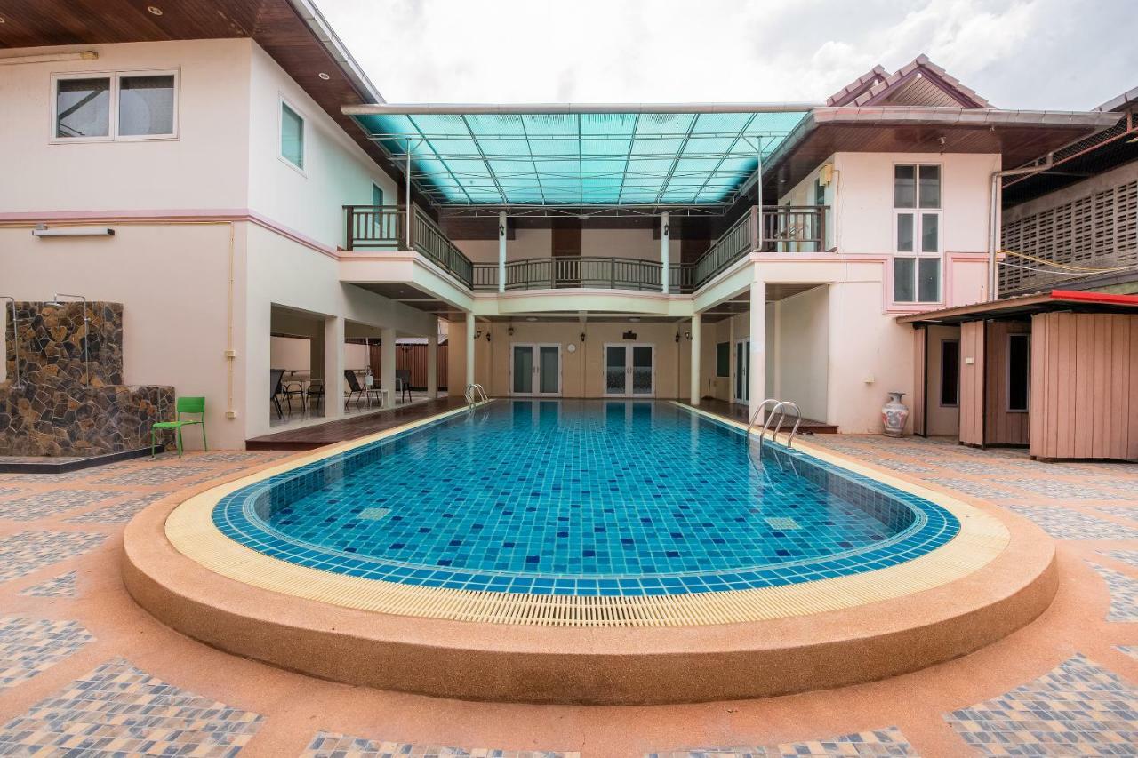 Oyo 257 Sea Paradise Hotel Саттахіп Екстер'єр фото